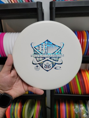 Dynamic discs prime - prime, moonshine