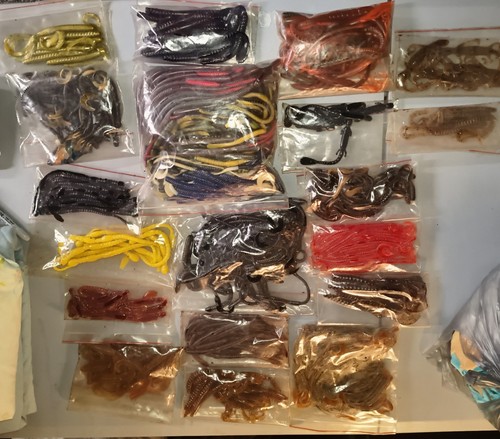 400 soft plastic - 400+,